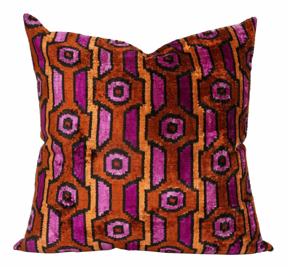 Mia Pillow  |  Pillows