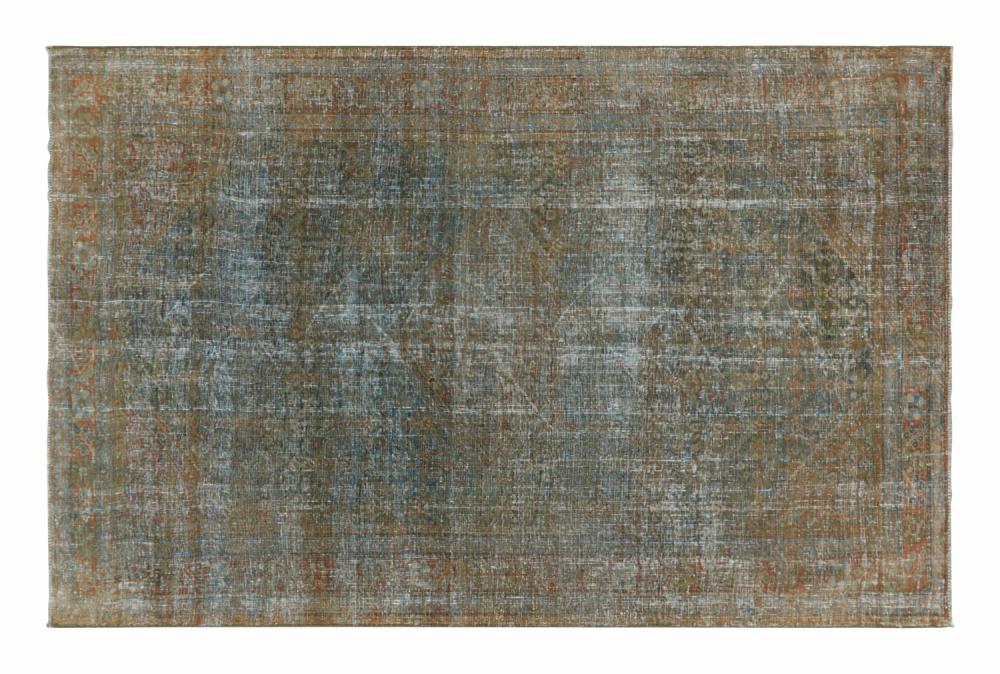 Vintage Mahal Rug – 6’9″ X 4’4″  |  One-Of-A-Kind Rugs