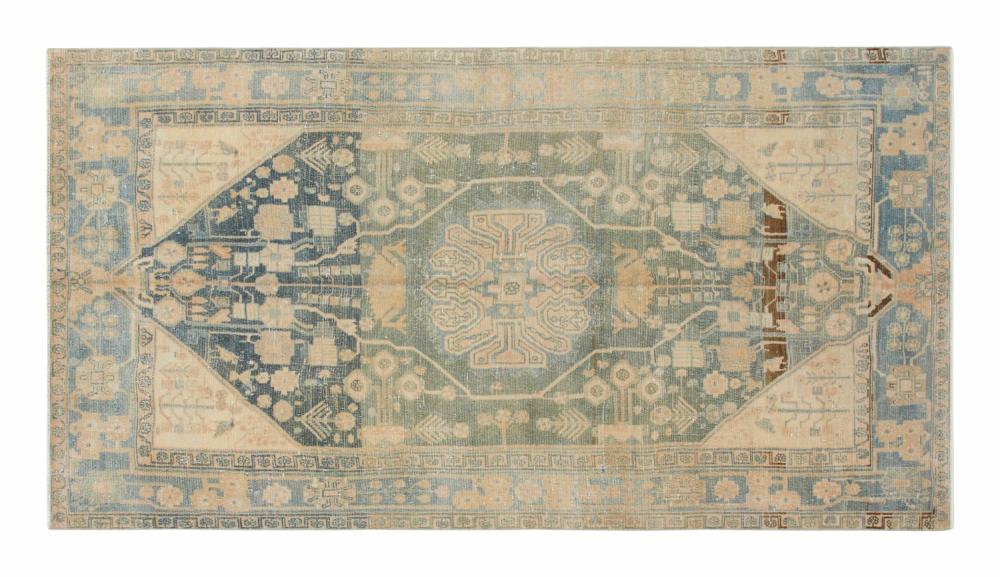 Vintage Malayer Rug – 9’3″ X 5′  |  One-Of-A-Kind Rugs